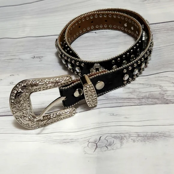 Nocona | Accessories | Nocona Rhinestone Studded Cross  display picture 2
